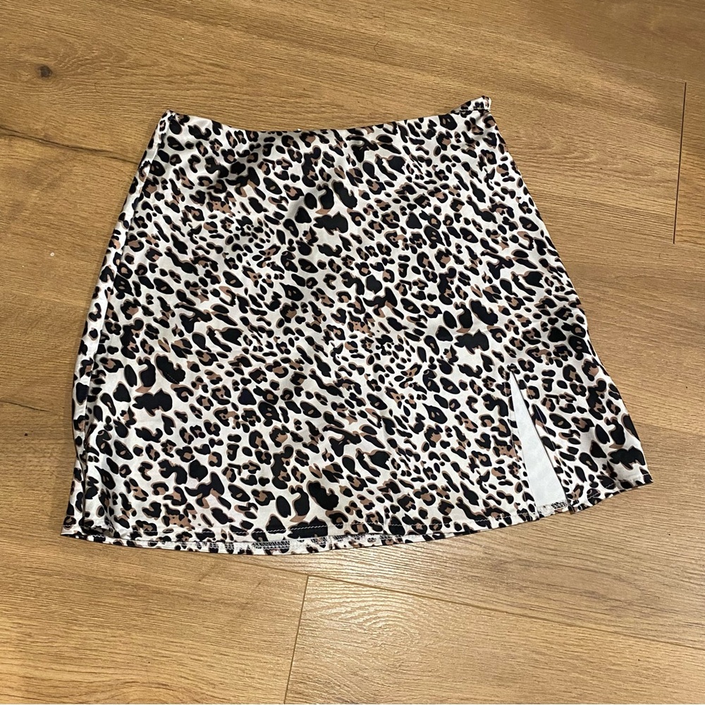 Princess Polly Cheetah Print Satin Side Slit Mni Skirt